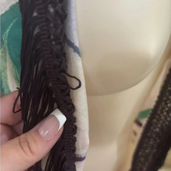 Victoria’s Secret Kimono,Cover Up, Shawl Size Small, Oversize Style Floral Print - Picture 3 of 7